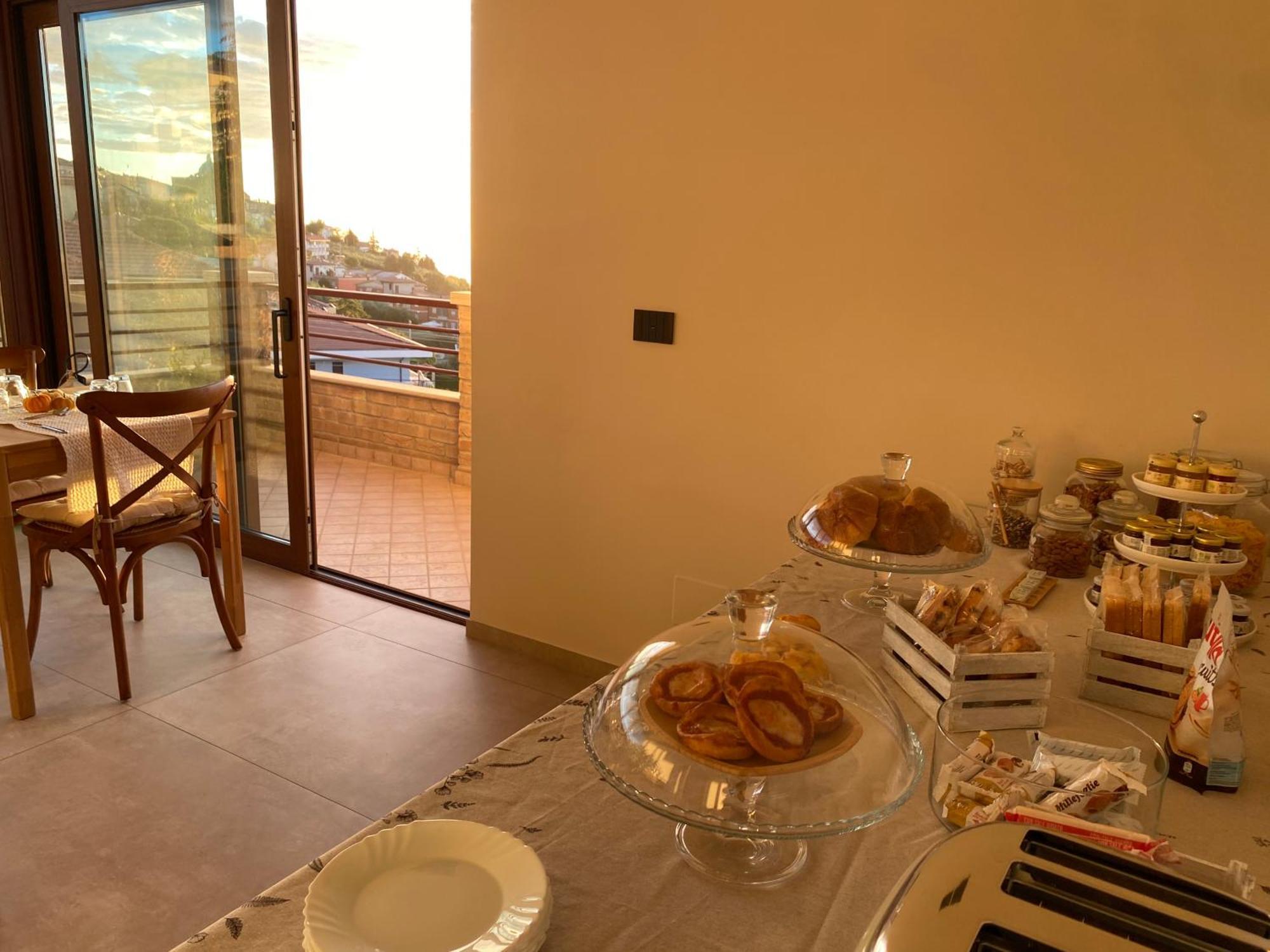 Seta Luxury Appartement Roseto Degli Abruzzi Buitenkant foto