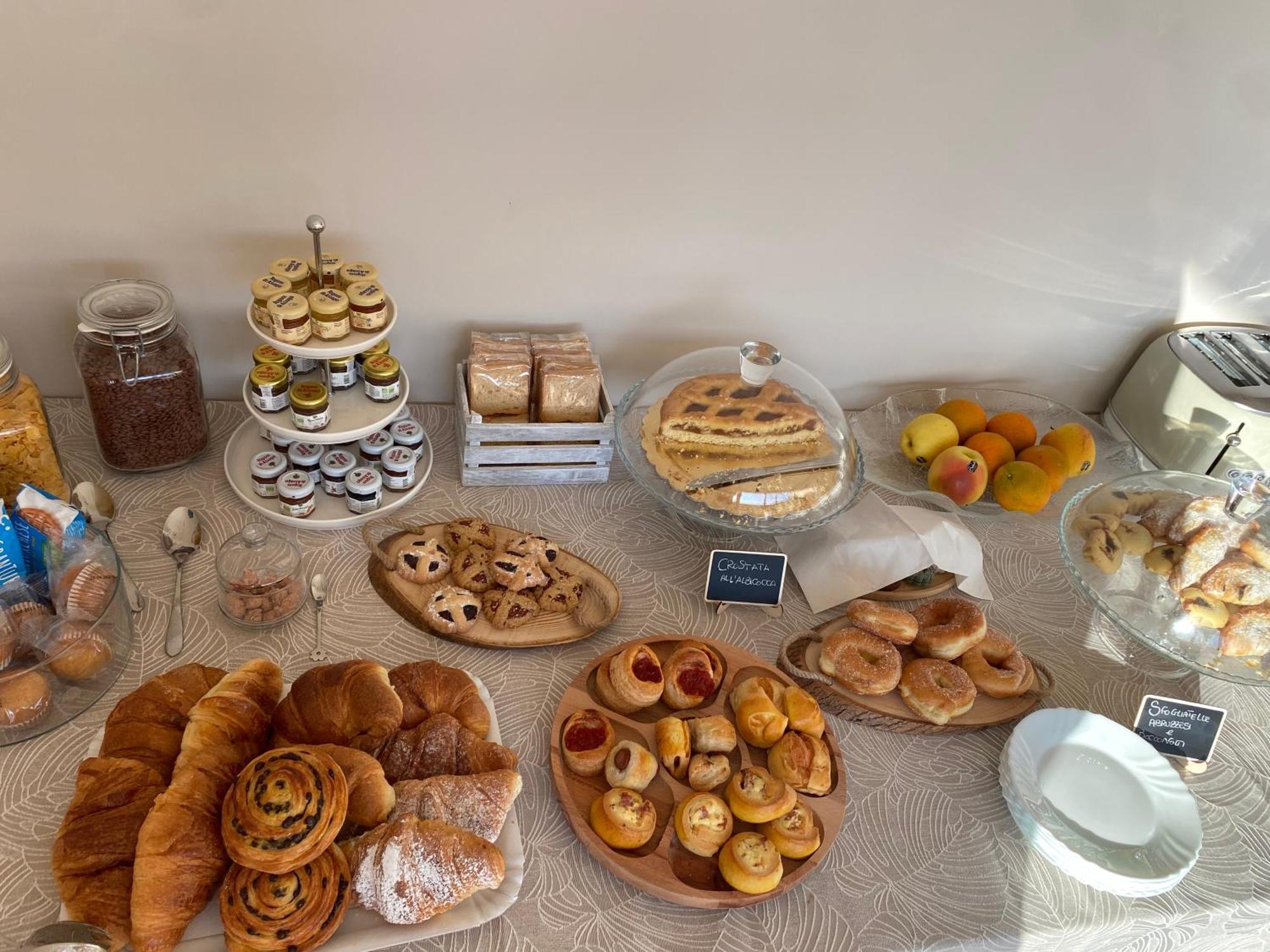 Seta Luxury Appartement Roseto Degli Abruzzi Buitenkant foto