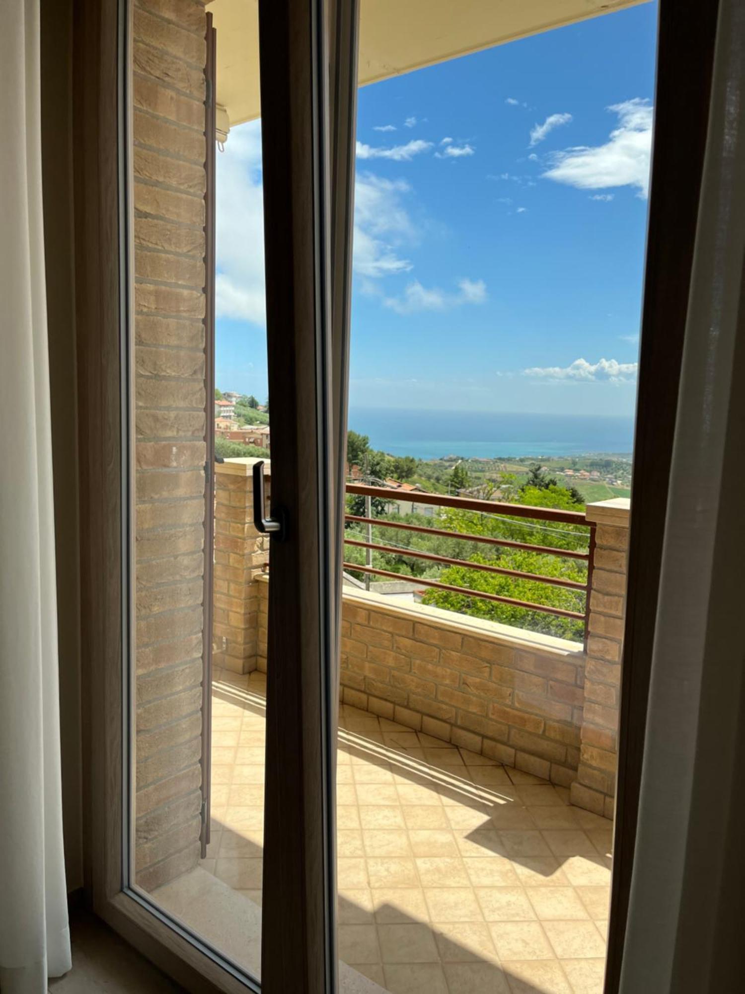 Seta Luxury Appartement Roseto Degli Abruzzi Buitenkant foto