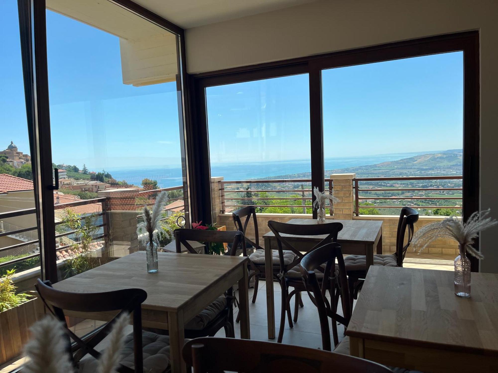 Seta Luxury Appartement Roseto Degli Abruzzi Buitenkant foto